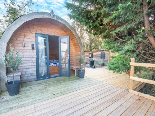 Sleaford House | Boxing Hare - Uk39915