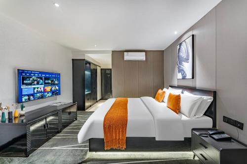 Huadu Hotel | Boyue Miyazaki Hotel - Guangzhou Baiyun International Airport