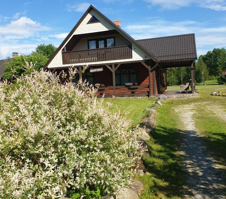 Kuldiga House | Brīvdienu māja Amatnieki