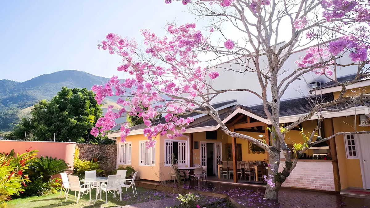 Praia da Olaria House | Casa Moderna, Próxima da Praia do Arrastão