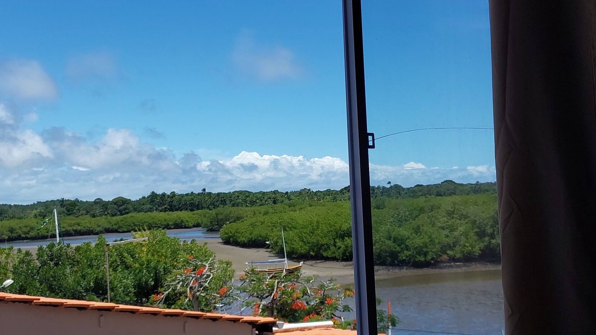 Vera Cruz Apartment | Comfortable apartment on Cacha Pregos beach, lush nature. Accepts 1 pet P