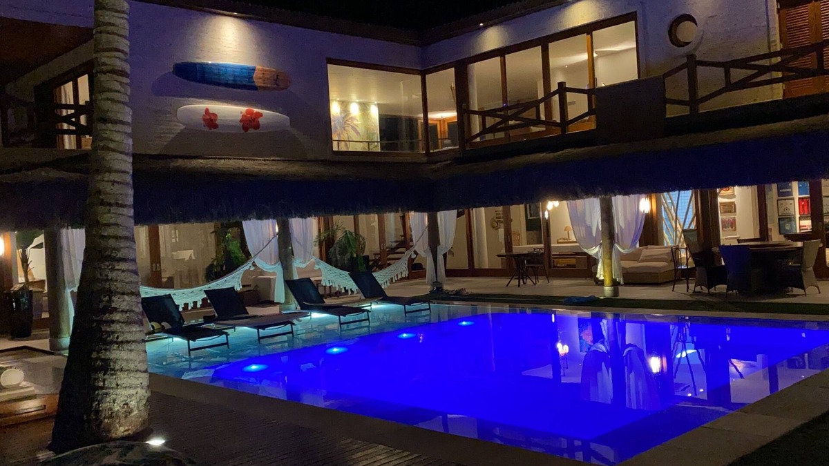 Guaeca House | In few miles away you have the historic beautiful center to walk around and more