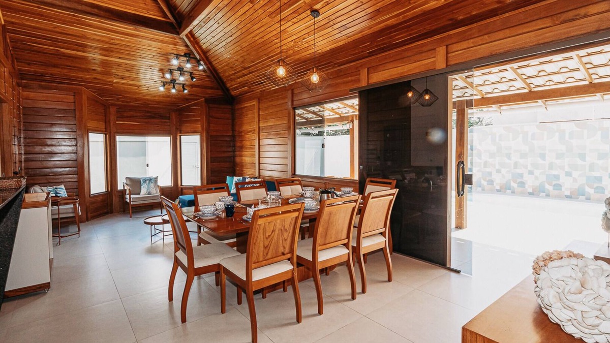 Anchieta House | Casadecastelhanos 50M Praia, 4suítes C/ar, Lazer Ideal Para Família com Criança