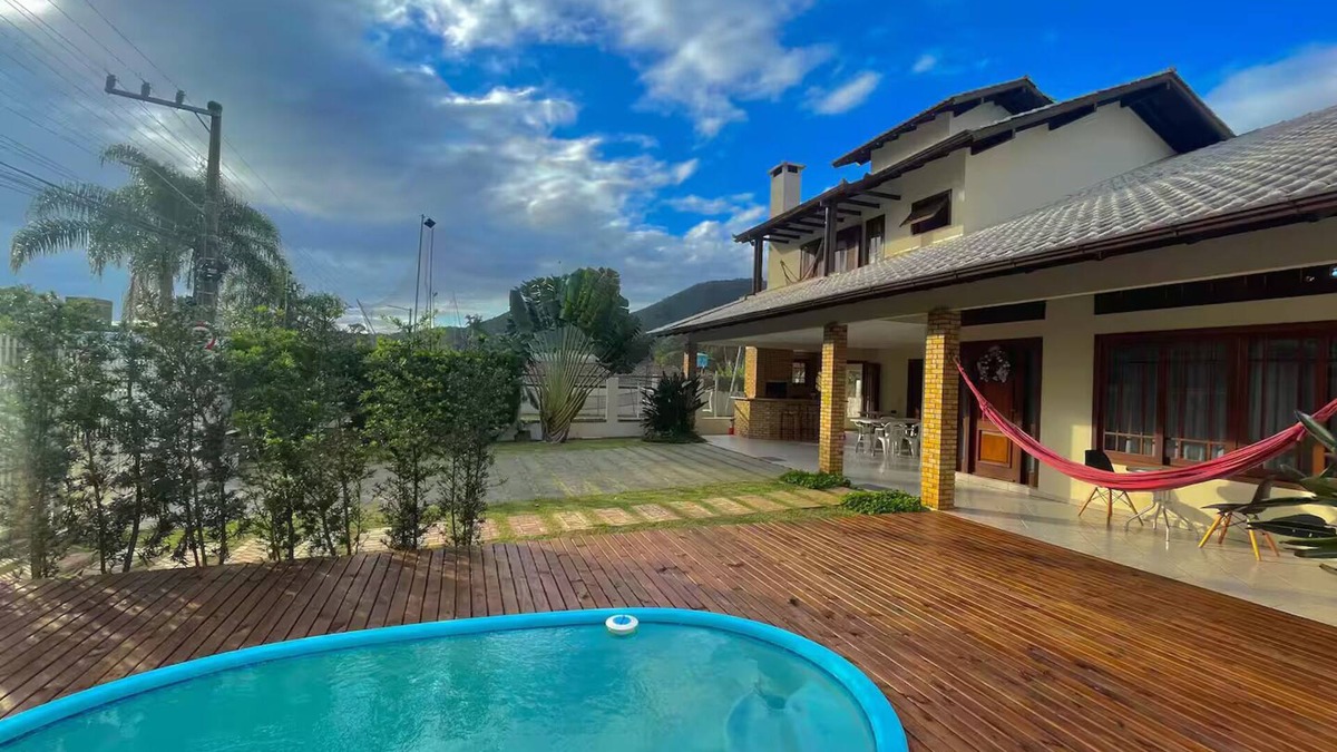 Florianopolis House | Beautiful house in Florianópolis near Campeche beach