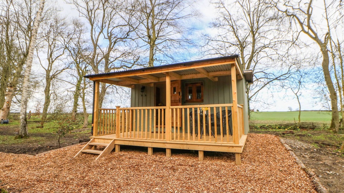 Aldbrough St. John Cottage | BRACKEN FERN, pet friendly, character holiday cottage in Eppleby