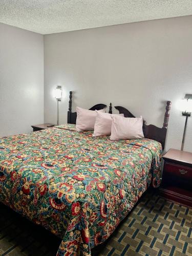 Big Spring Hotel | Bradbury Inn
