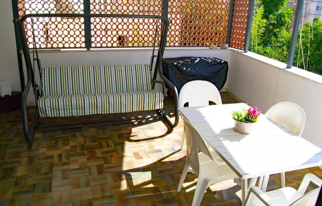 San Giorgio a Cremano Apartment | Bran House