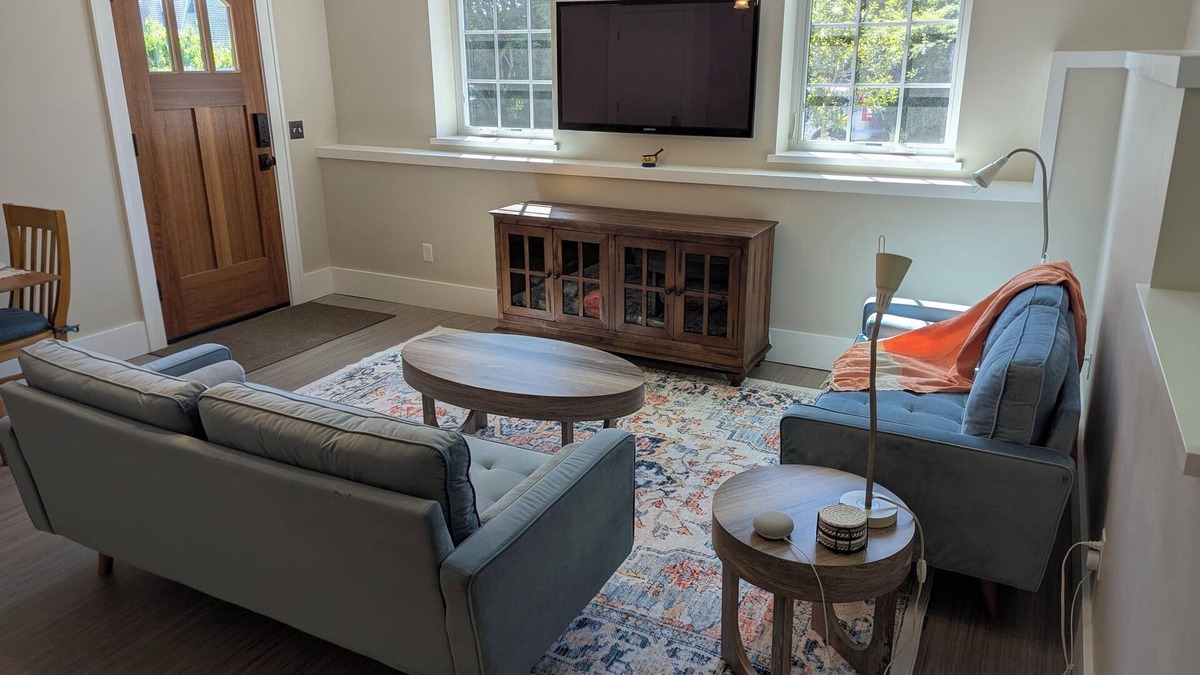 Hosford-Abernethy Apartment | Brand New 1 BR with AC in Prime Portland Location