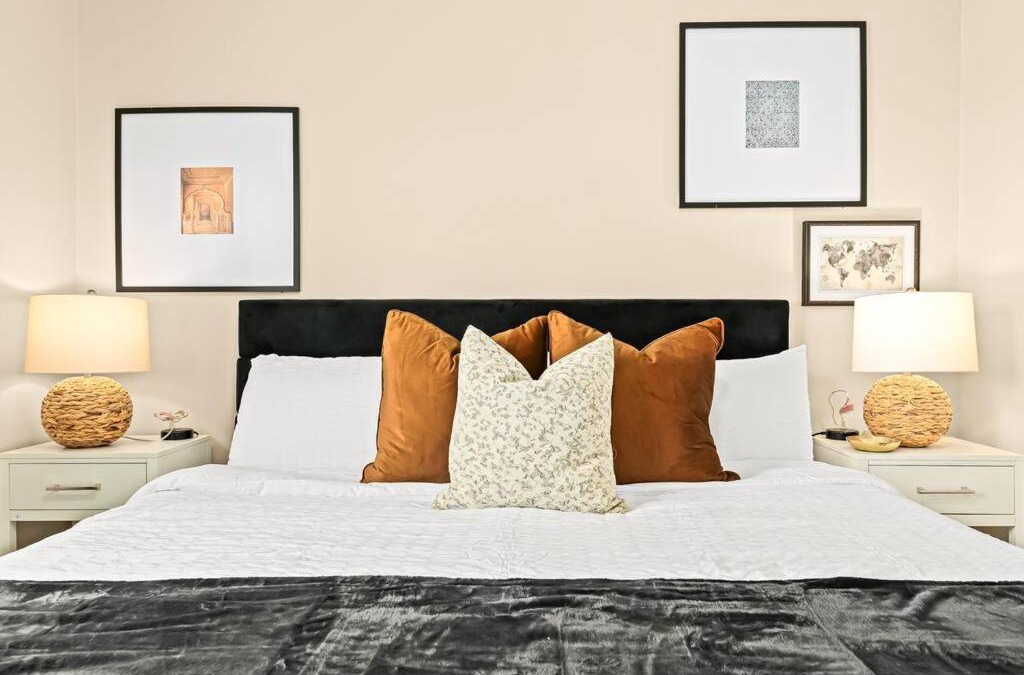 Roseville Apartment | Brand New! 1BR Lower Flat near Downtown Roseville