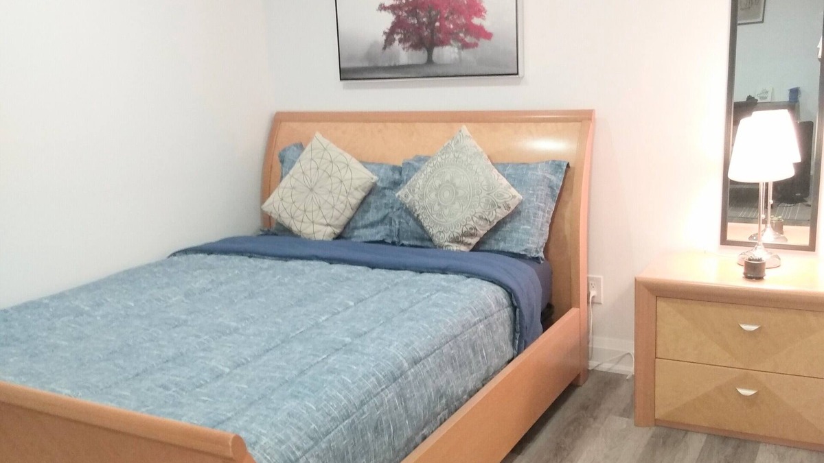 Brampton House | Brand New 2 Bedroom Basement Apartment with Free parking!