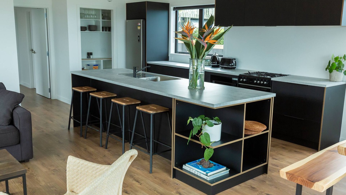 Okitu House | Brand New 2 Bedroom House at the Beach