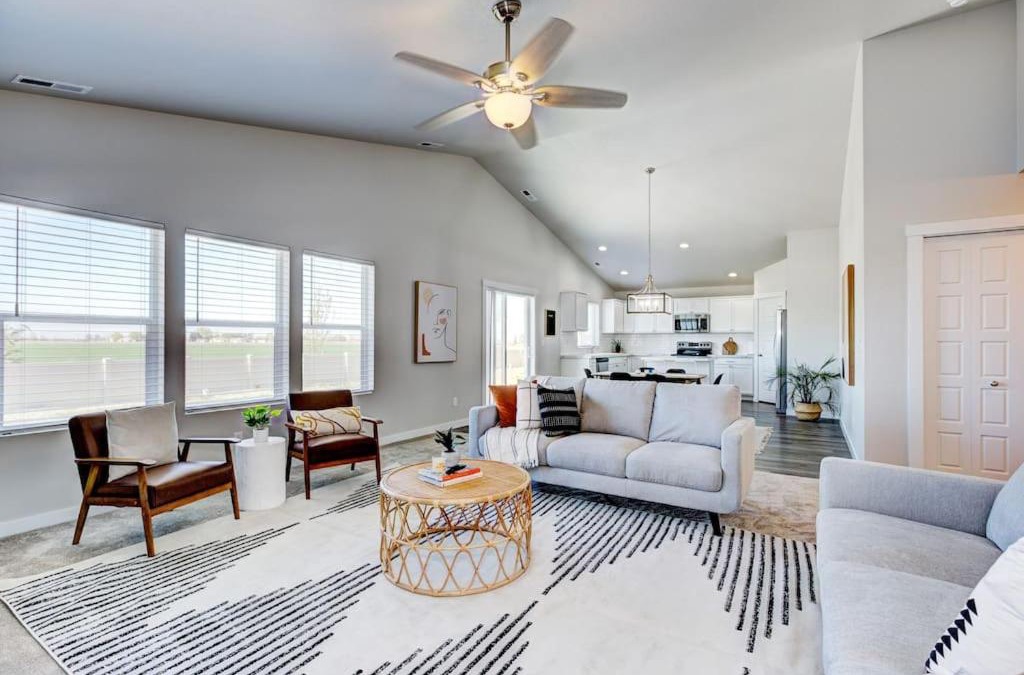 Meridian House | BRAND NEW 4-BDRM HOME Farmhouse at Grand Rapids