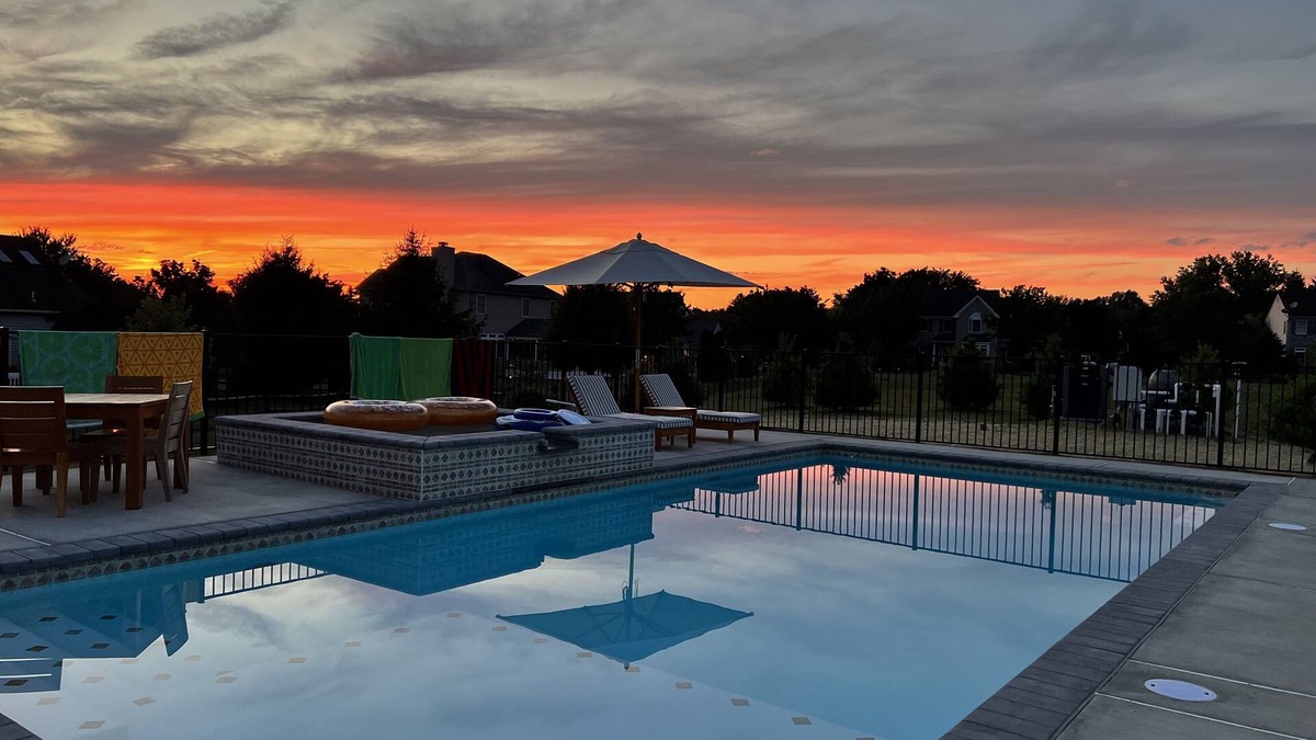 Butztown House | Brand New 4 Bedroom Home + Pool - The Gem @ Old Orchard