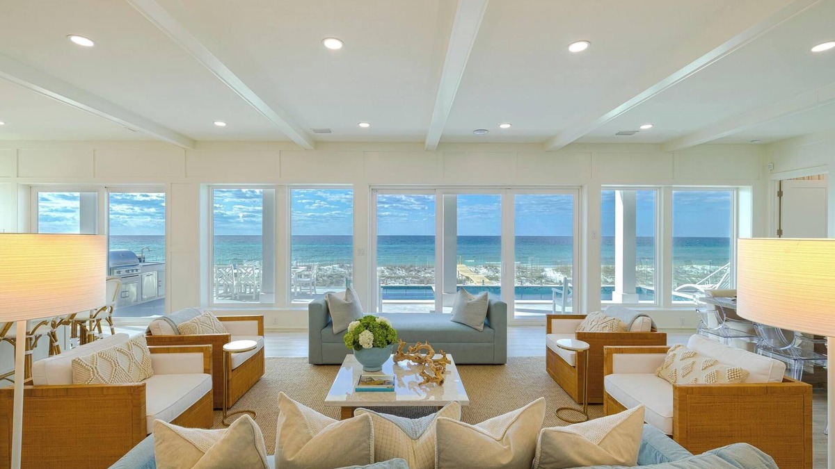 Villa Segunda House | BRAND NEW 6 Bedroom, 6 Full Bath and one1/2 Bath/Gulf Front Home/Private Pool