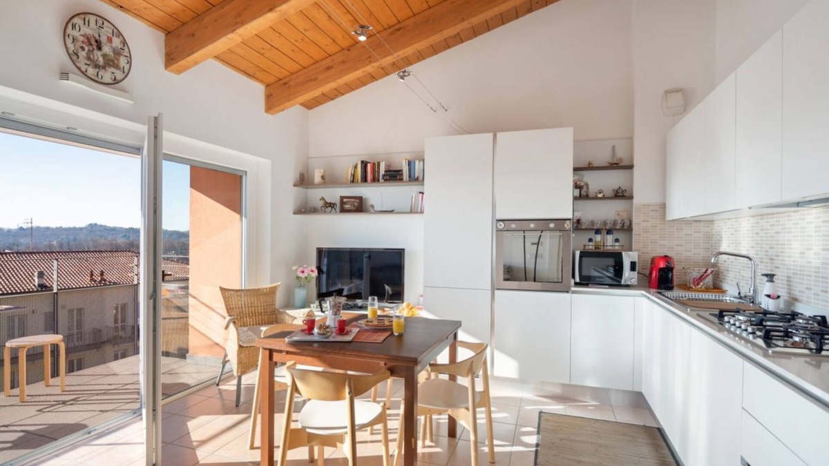 San Fermo della Battaglia Apartment | Brand new and bright apartment with all amenities