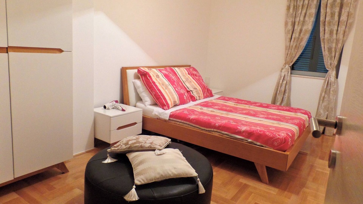 Morinj Apartment | Brand New Apartment With Private Garden