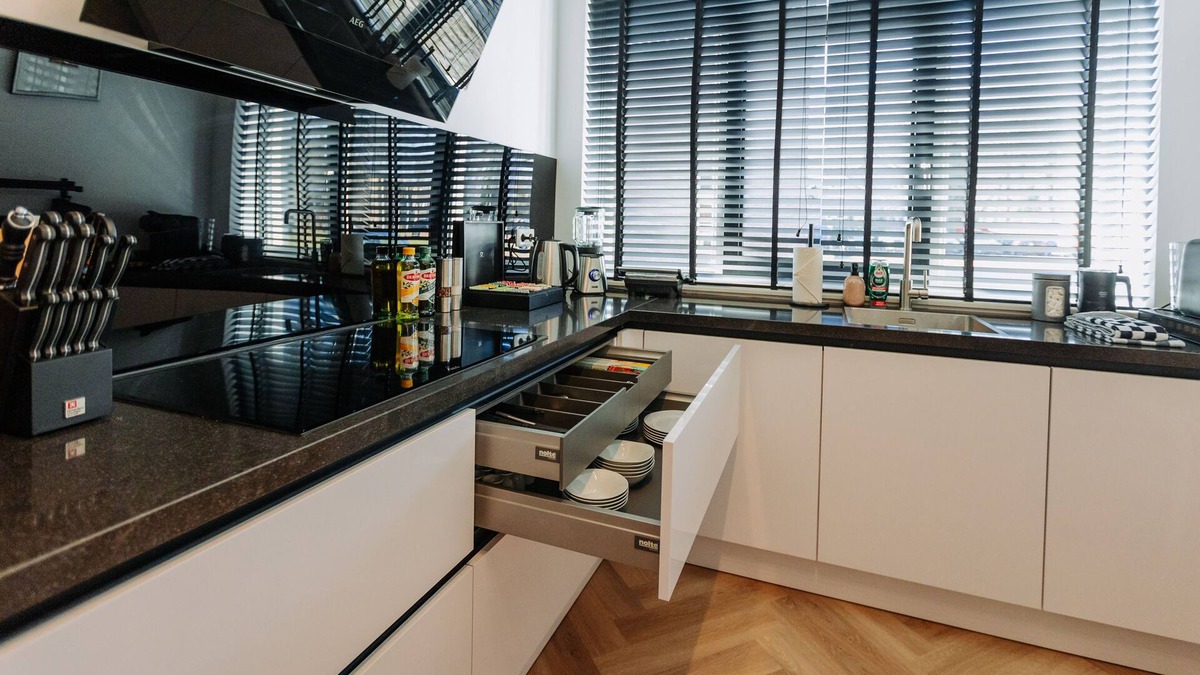 Slotervaart Villa | Brand new bright & luxurious villa in Amsterdam!