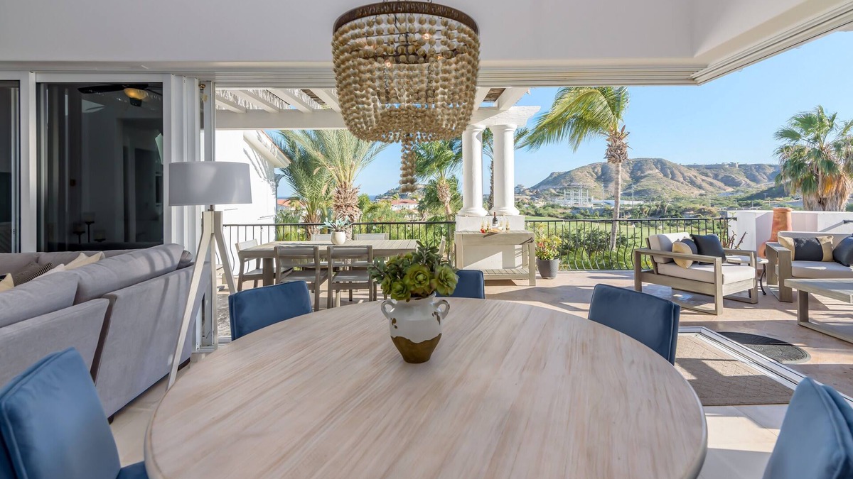 Palmilla Condo | BRAND NEW, CLOSE TO PALMILLA BEACH, BEAUTIFUL VIEWS