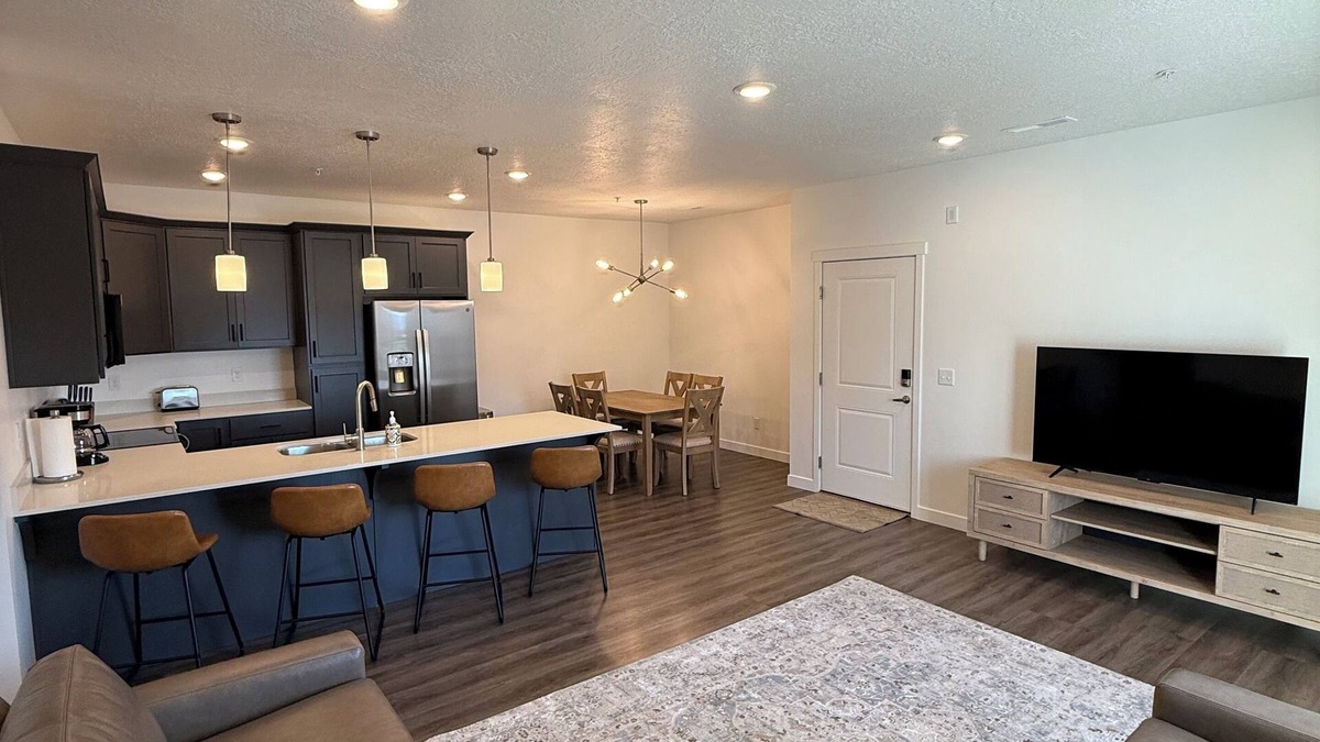 Spanish Fork Condo | Brand New Condo in Spanish Fork