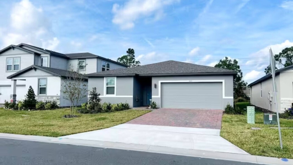Glencoe House | Brand new construction home in New Smyrna Beach