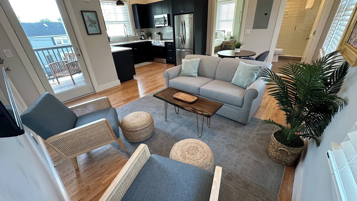 Off Broadway Apartment | Brand New Construction! 2 Bed/1Bath w/Private Deck off Broadway downtown Newport