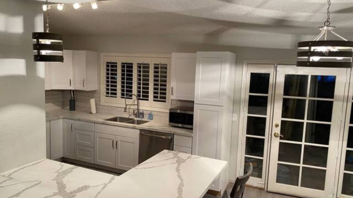 Trovare Apartment | Brand new Desert Ridge/PV Luxury Suite.W/SUV available