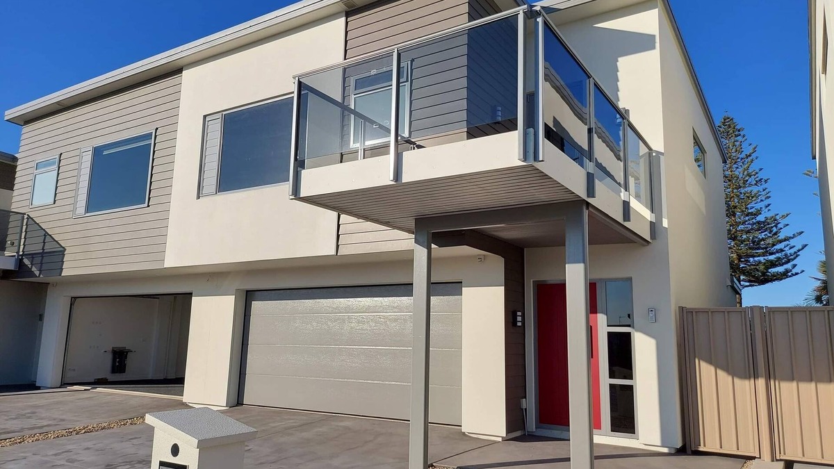 Napier House | Brand New Executive Residence