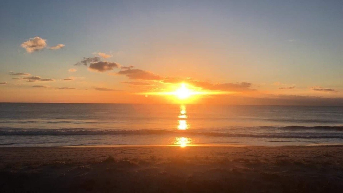 Sea Bright House | BRAND-NEW Family Beach House! 3 Minute Walk Away from the Beach!