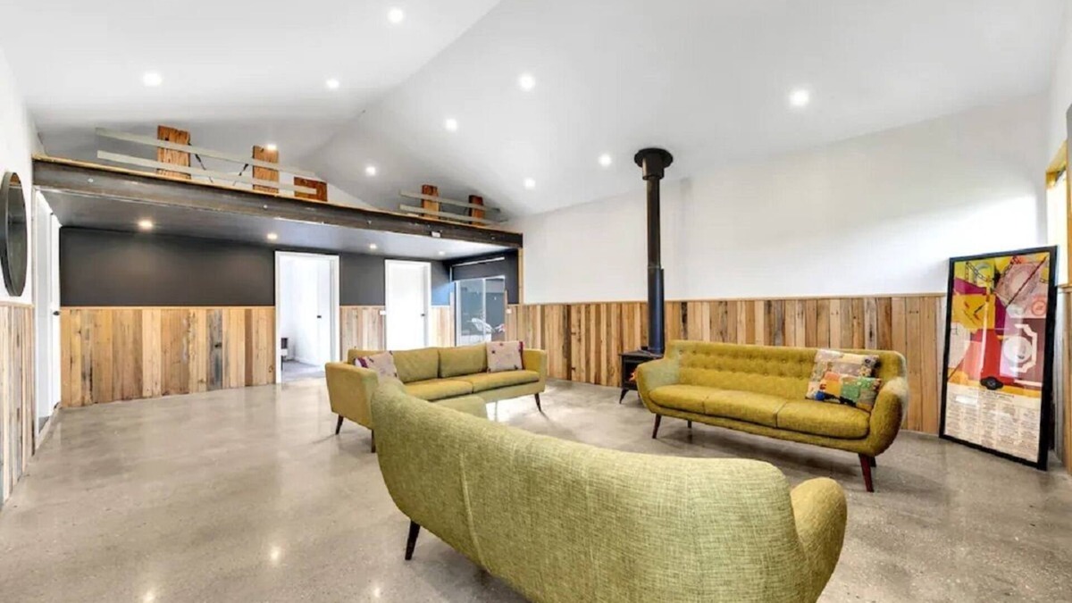 Bannockburn Cottage | Brand New Family/Work Cottagen3Bed1.5Bathn1King size with Tv n2 queen size bed