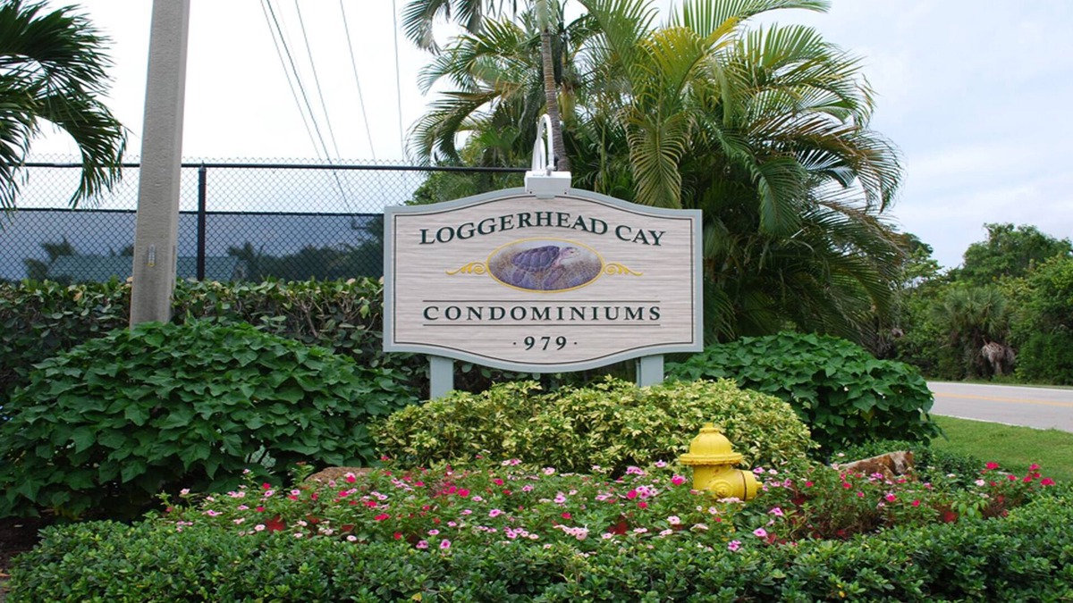 Sanibel Condo | Brand new Gulf Front 2 bedroom condo, pet friendly, 4 bikes, pool & tennis