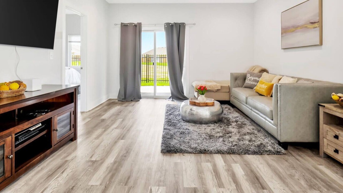Bel Aire House | Brand New House with alot of amenities. 5 miles from Striker sport complex.