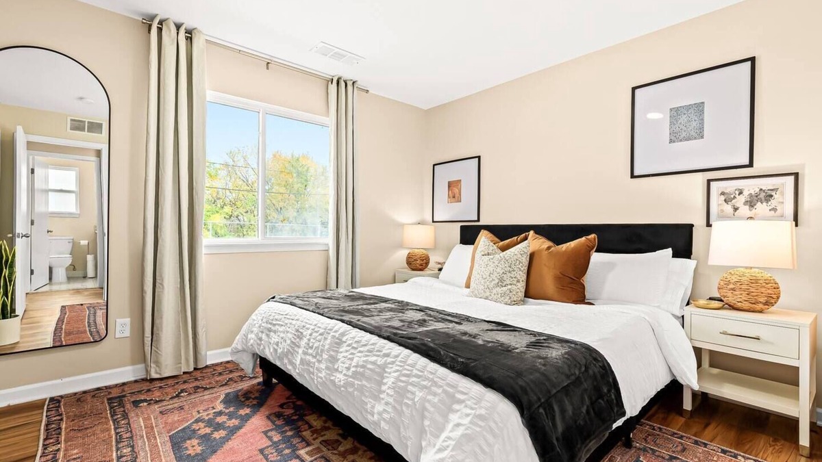 Roseville Apartment | Brand New! Lower Flat 1BR Near Downtown, Roseville