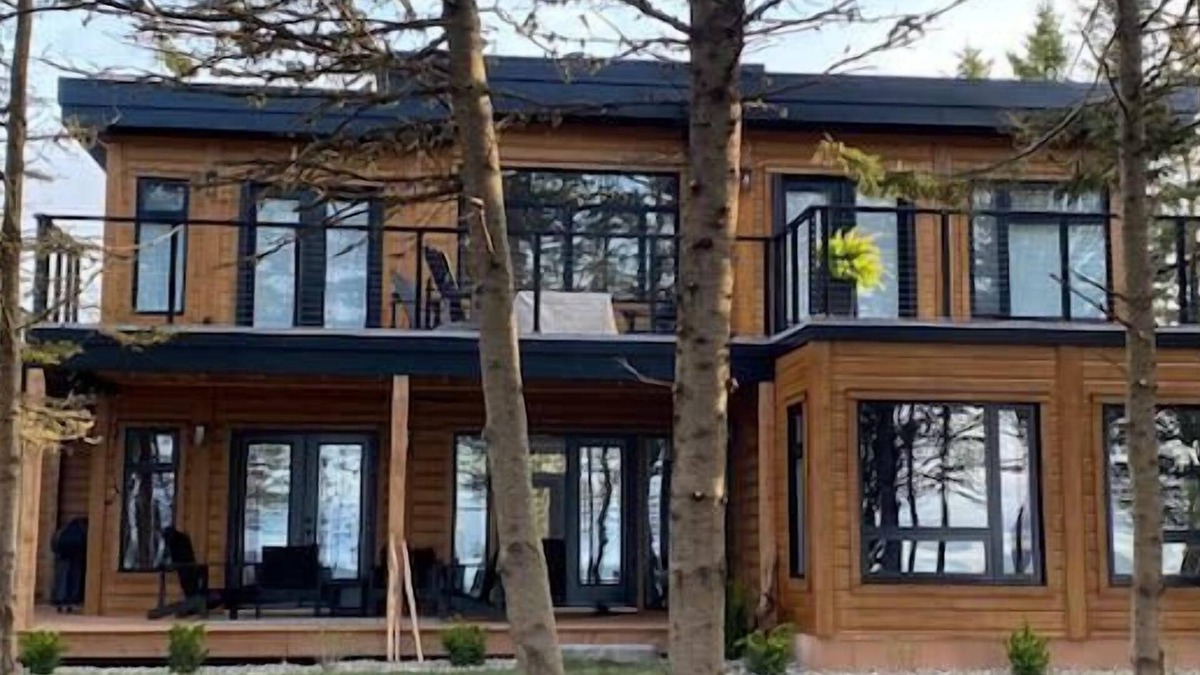 Cape Traverse House | Brand New Luxury Ocean Beachhouse - Amazing Views, Private Beach, Great Fishing!
