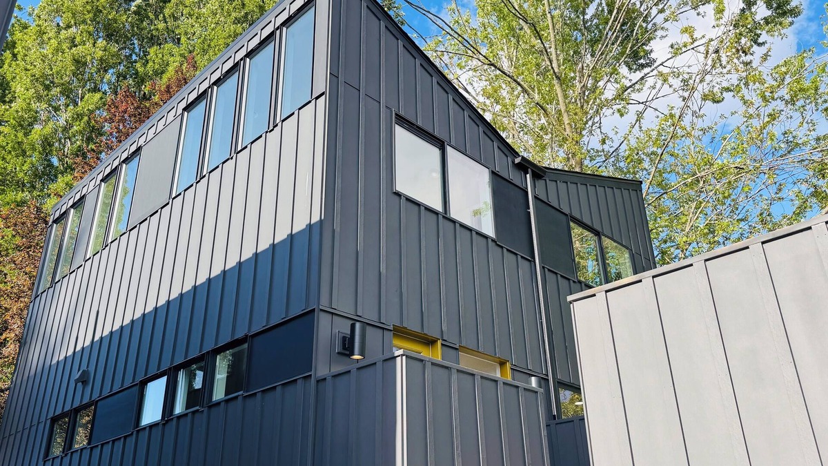 Victory Heights House | Brand New Luxury Seattle Retreat