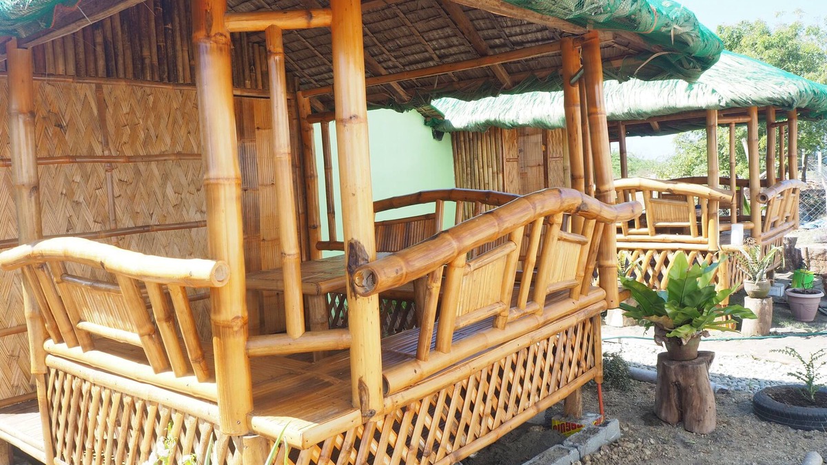 Bacnotan Resort | Brand new Mini Resort in a quiet, green. beach environment