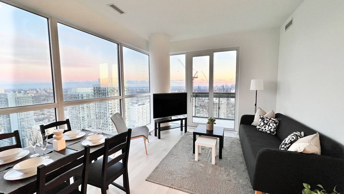 Mount Pleasant West Condo | Brand New Modern Condo in Midtown Toronto