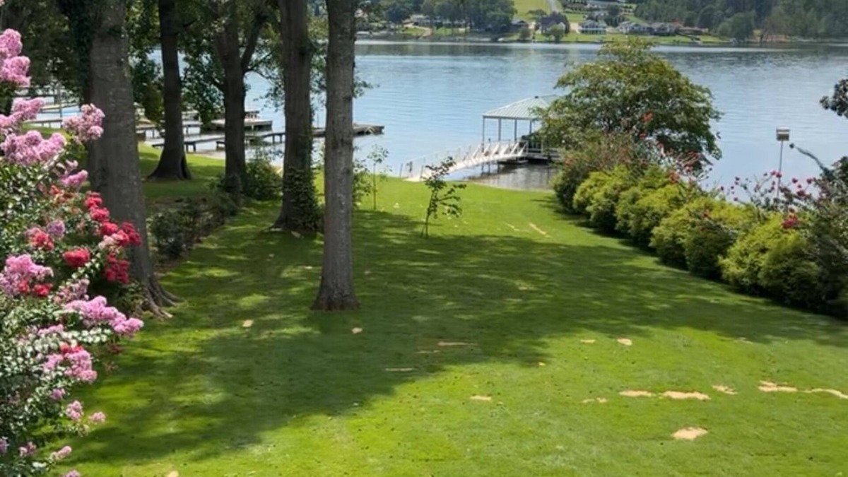 Inman House | Brand New Modern Home on Lake Bowen near Spartanburg