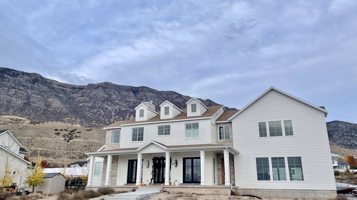 Pleasant Grove Apartment | Brand NEW modern ski retreat close to Sundance & BYU