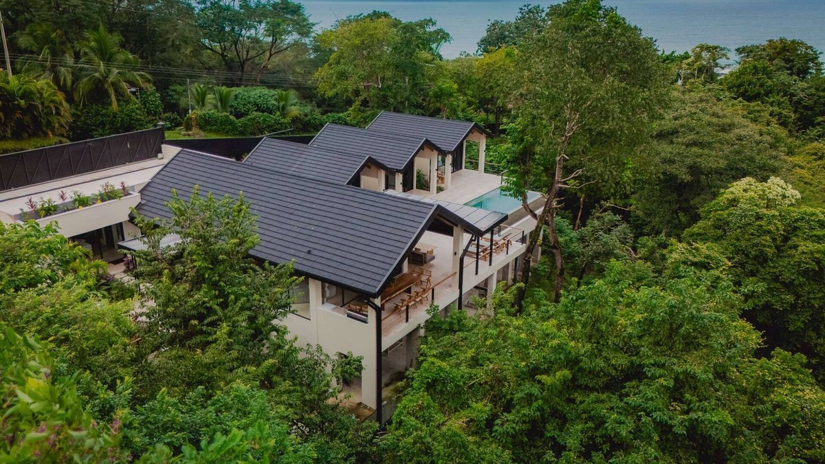 Mal Pais House | Brand New - Ocean View - Pool - Modern - Spacious