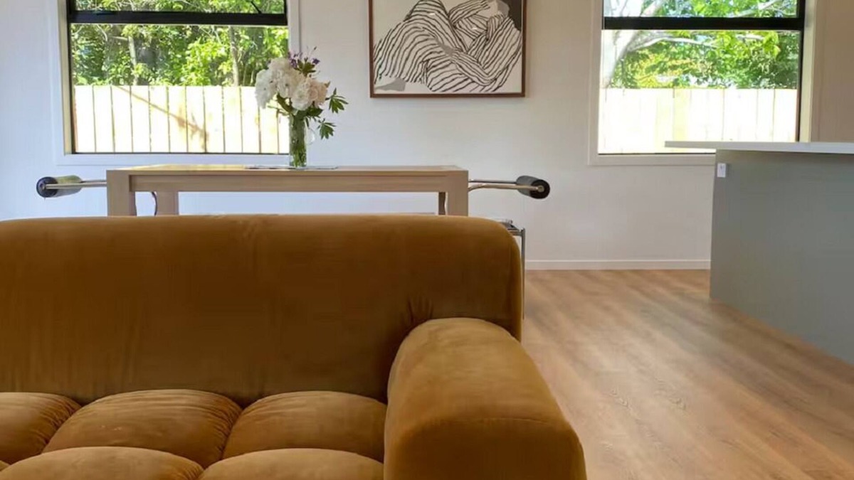 Invercargill House | Brand new on ArthurnEntire home in Invercargill