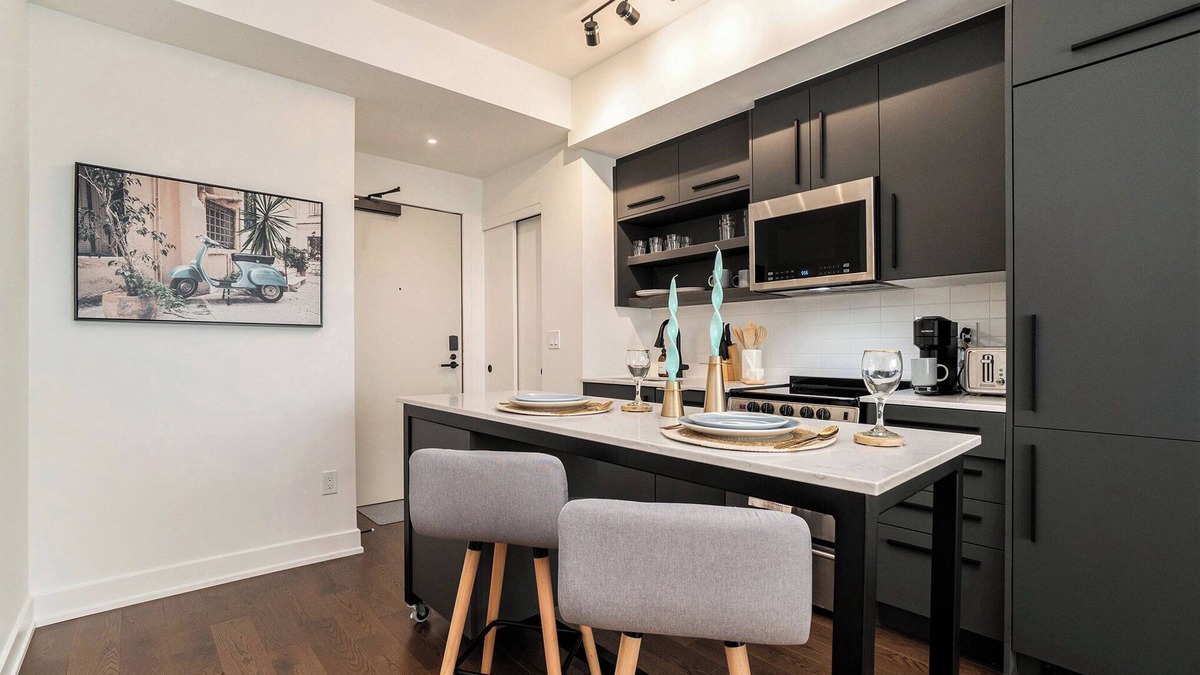 Sandy Hill Condo | Brand New One Bed, One Bath Condo