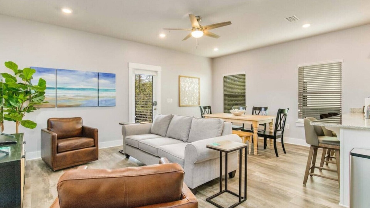 Pine Forest House | Brand-New Pensacola Haven with Community Pool