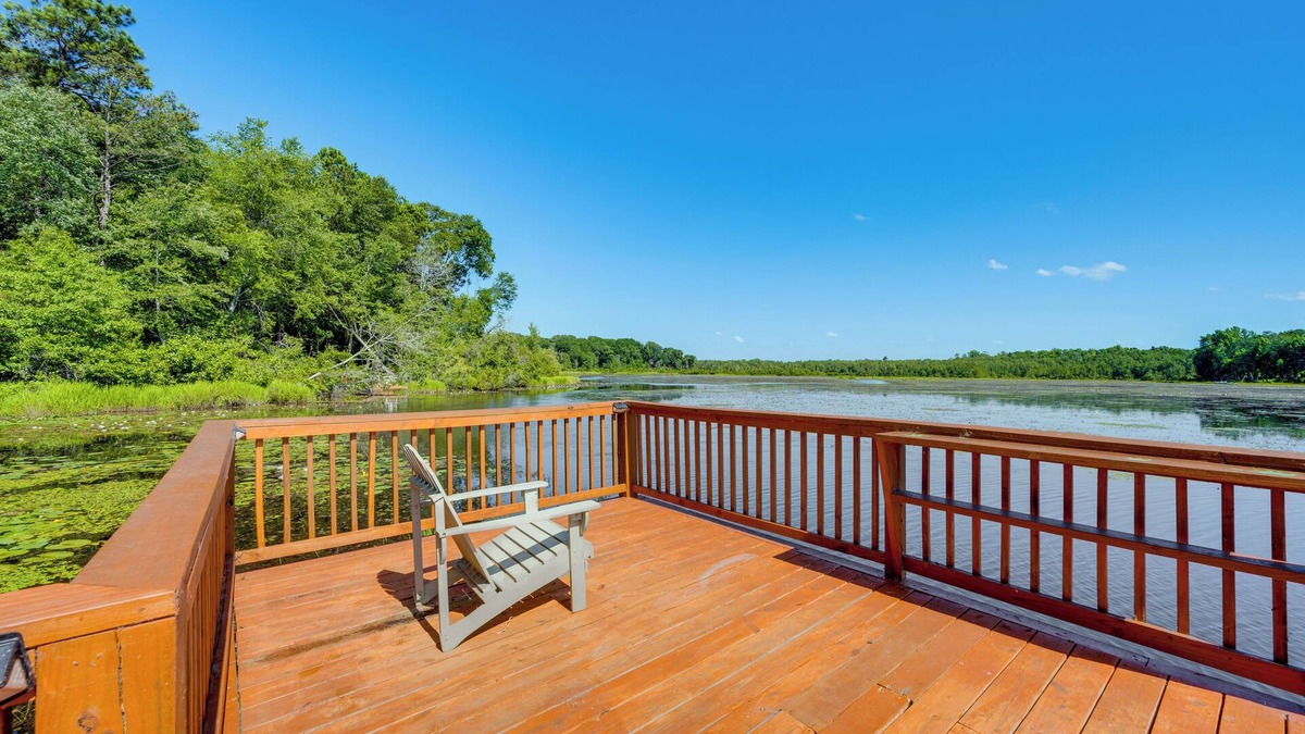 Perry House | Brand-New Perry House w/Kayaks & Lake Access