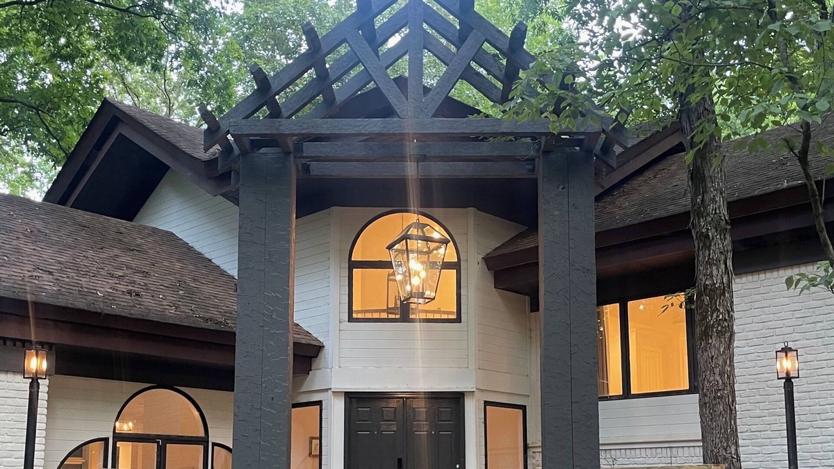 Tuscumbia House | BRAND NEW: Pickwick Preserve Luxury Private Estate - 300 Acres on Pickwick Lake