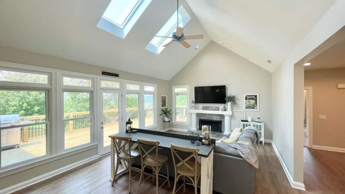 Hendersonville House | Brand New Property experienced host North Nashville