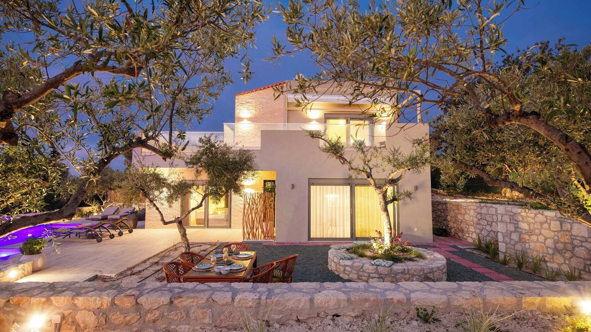 Platanes Villa | BRAND NEW, SECLUDED VILLA WITH PRIVATE POOL AND AMAZING VIEW, CLOSE TO THE TOWN.