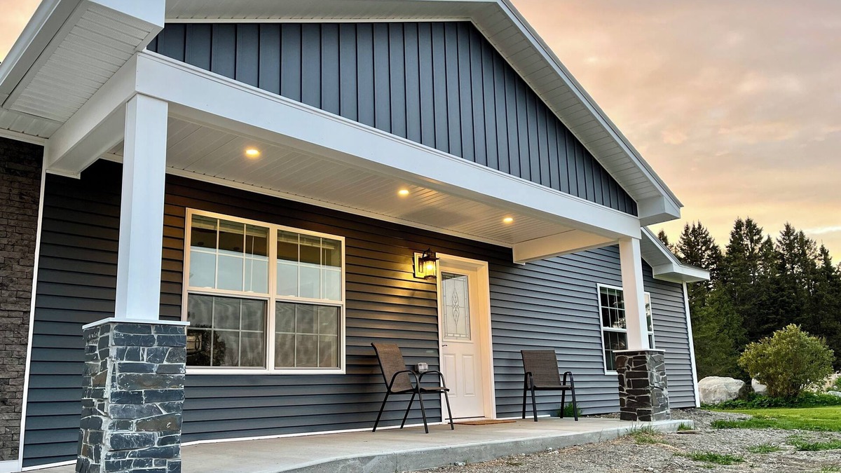 Linneus Apartment | !Brand new! Sled Trail Access. 6 minutes to Houlton