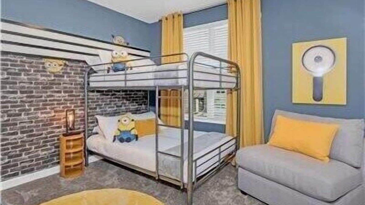 Kissimmee Villa | BRAND NEW Storey Lake- 5 bedrooms, 5 bathrooms, private pool - Harry Potter & Minions theme