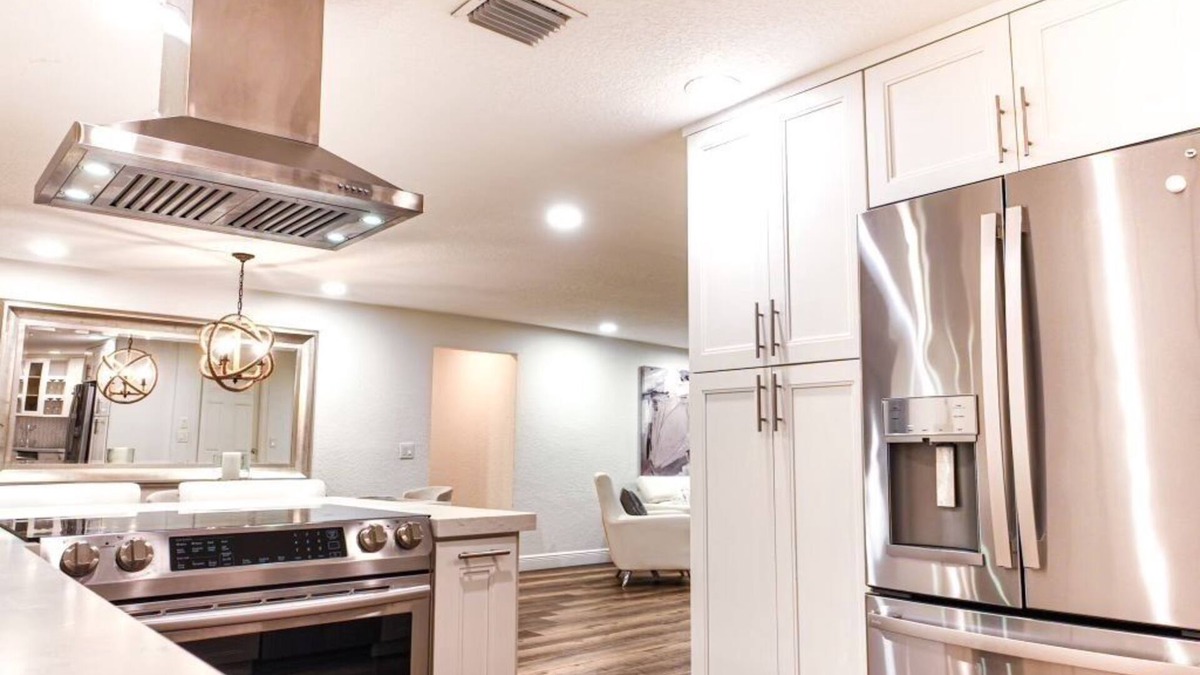 Tropic Palms House | Brand new Sunny Sandollar Shores in Delray Beach