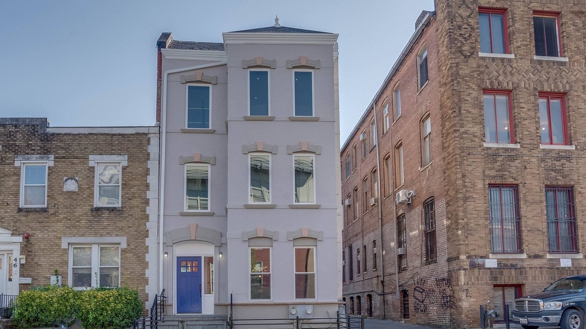 Truxton Circle Apartment | Brand New two story 3 bedroom 3.5 bath palatial condo with free parking in NW DC